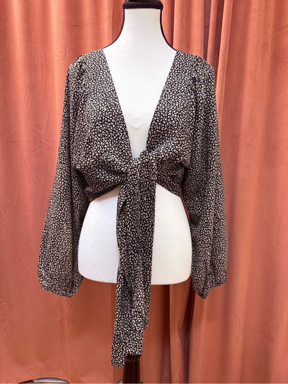 Princess Polly Black & Cream Tie-Front Printed Crop Blouse